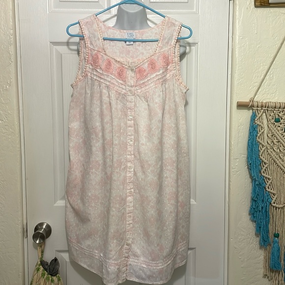 Sigrid Olsen Nightgown - Picture 1 of 11